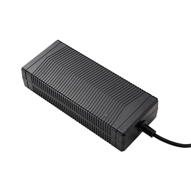 420W Li-ion Battery Charger/Adapter