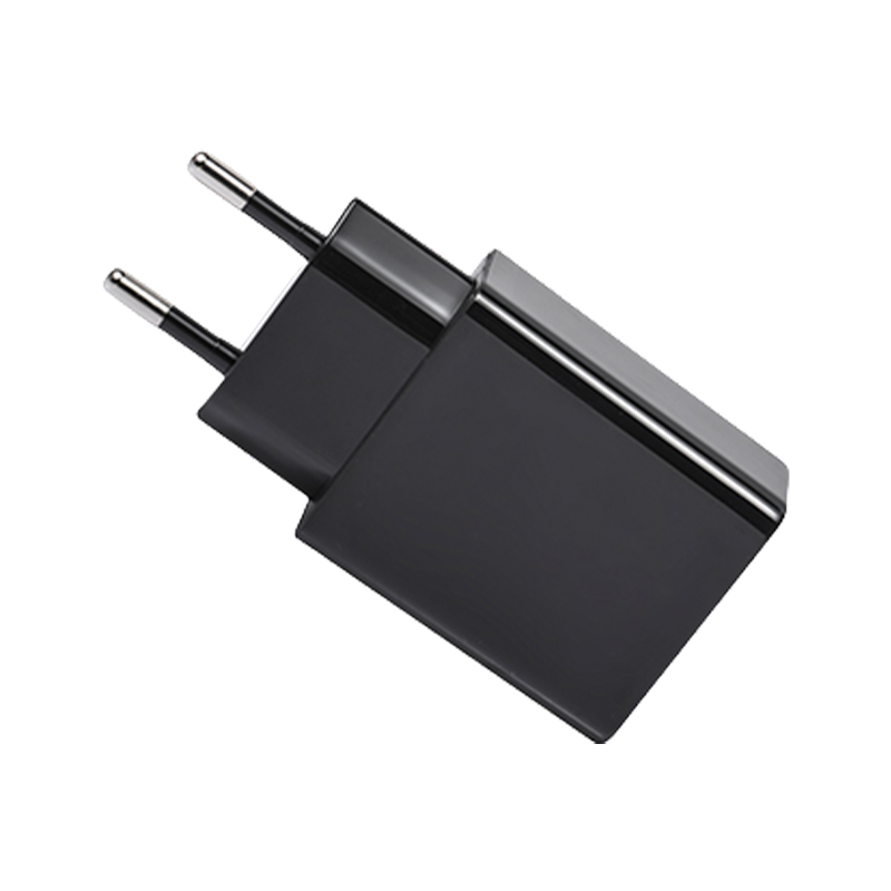 USB Power Adapter 10W01 glossy